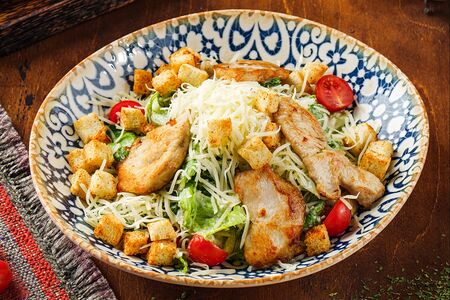 Цезарь с курицей