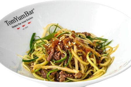 Тайский салат с говяжьей вырезкой