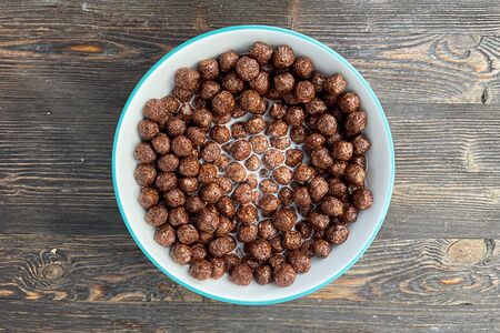 Хлопья с молоком