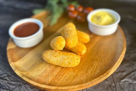 Сырные палочки