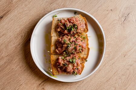 Тартар из говяжьей вырезки