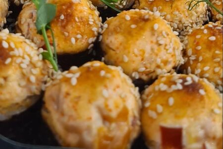 Запеченный ролл с гребешком