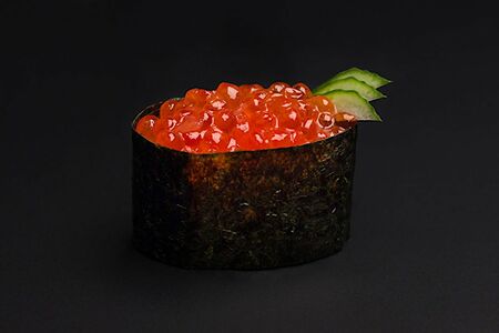 Спайс суши икура