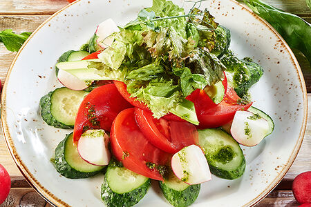 Дачная полянка