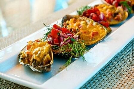 Мидии гигант под сырным соусом