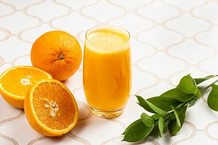 Свежевыжатый апельсиновый сок