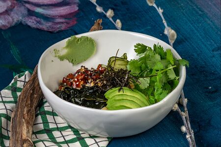 Поке с угрем