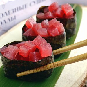 Гункан с тунцом