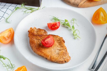 Свинина запеченная