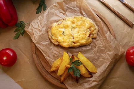 Мясо по-французский