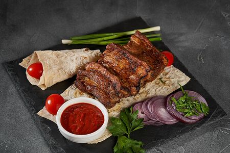 Шашлык из свиных ребрышек