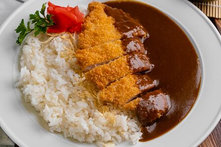 Тонкацу Карэ