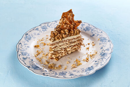 Торт с грецким орехом