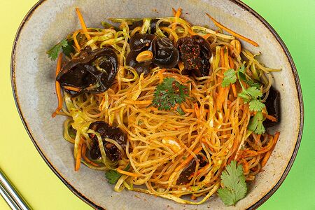 Лян-Цай с овощами