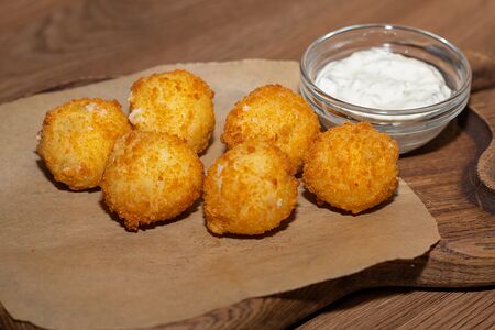 Сырные шарики