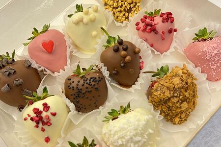 Клубника в шоколаде Сиеста