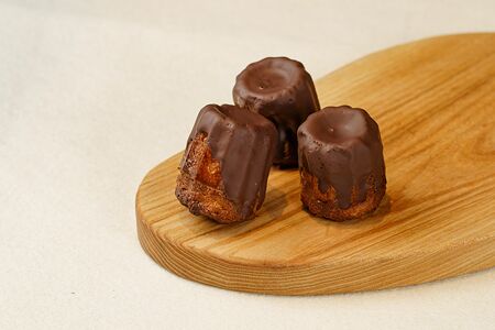 Канеле с шоколадом