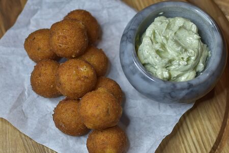 Сырные шарики