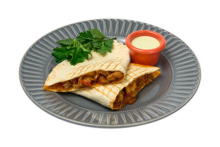 Кесадилья с курицей