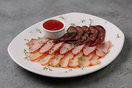 Ассорти мясное