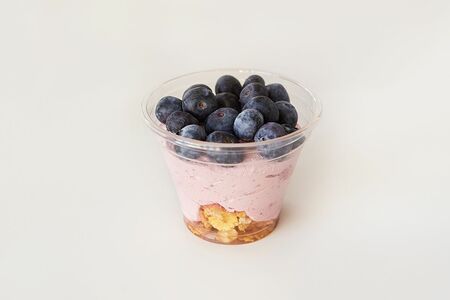 Десерт с голубикой