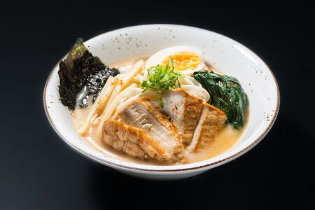 Рамэн тонкацу с курицей