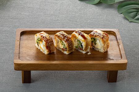 Ролл Дракон 1/2