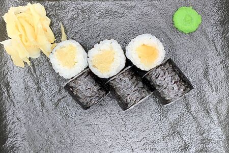 Маки с масляной рыбой