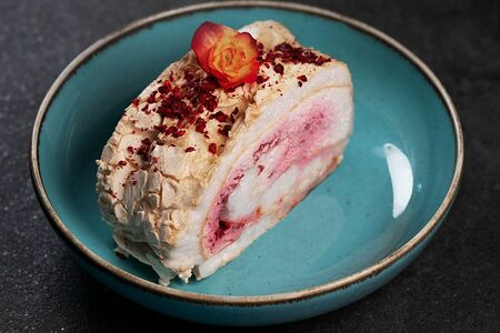 Меренговый рулет