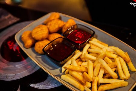 Голден наггетс