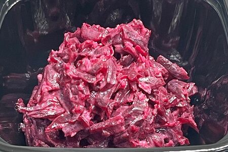 Свекла с яблоком и чесноком