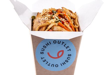 Вок с говядиной в соусе терияки с пшеничной лапшой