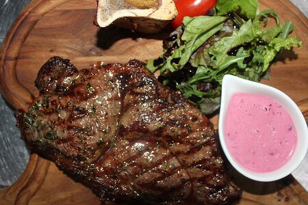 Стейк из конины