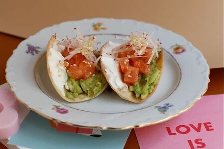 Тако с лососем