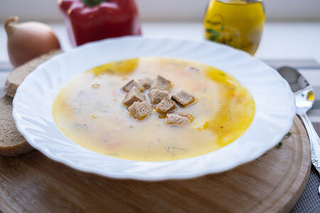 Суп гороховый на копченых ребрышках