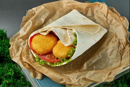 Твистер цезарь с наггетсами