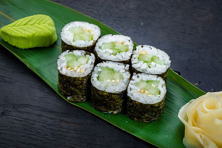 Ролл Магуро Маки с тунцом