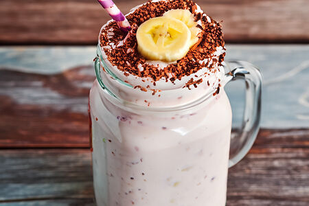 Молочно-банановый коктейль