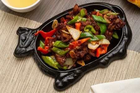 Тебан нуй ру