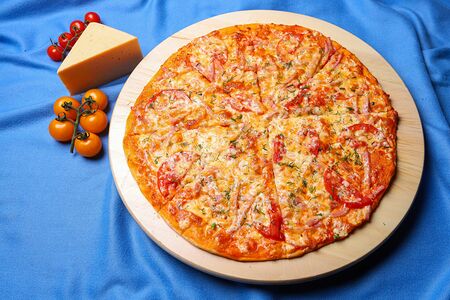 Пицца Пикантная