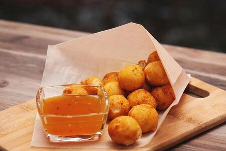 Пикантные сырные шарики