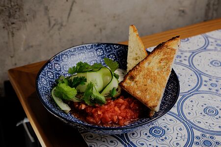 Дзадзики с томатами