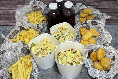 Чикен Бокс комбо на троих