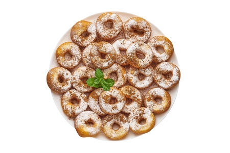 Мегапорция пончиков с корицей и сахарной пудрой