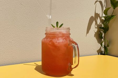 Лимонад клубничный