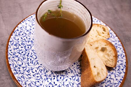 Эстуфад с чабрецом