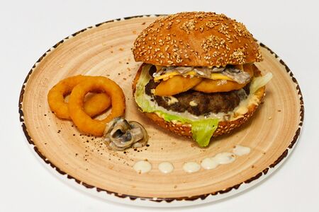 Бургер жульен