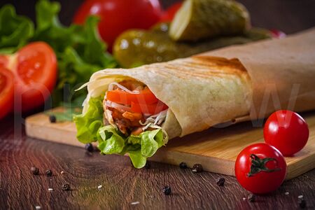 Дёнер в тортилье с курицей стандарт