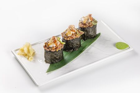 Тартар из говядины с угрем в японском стиле