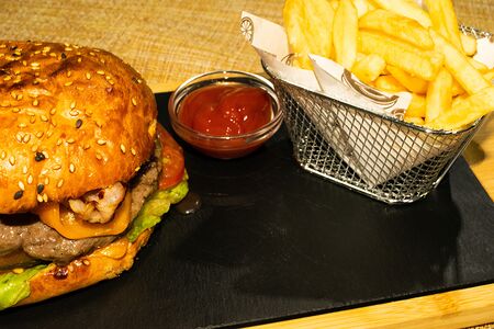 Чикен бургер